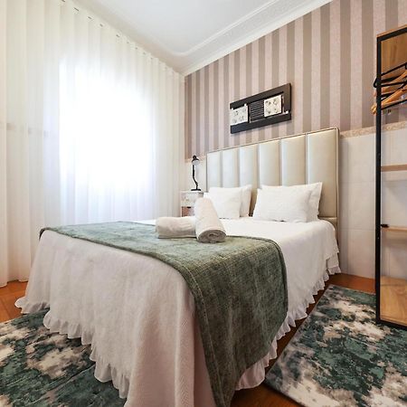 Dina Beach House Quinzico Nazare Luaran gambar