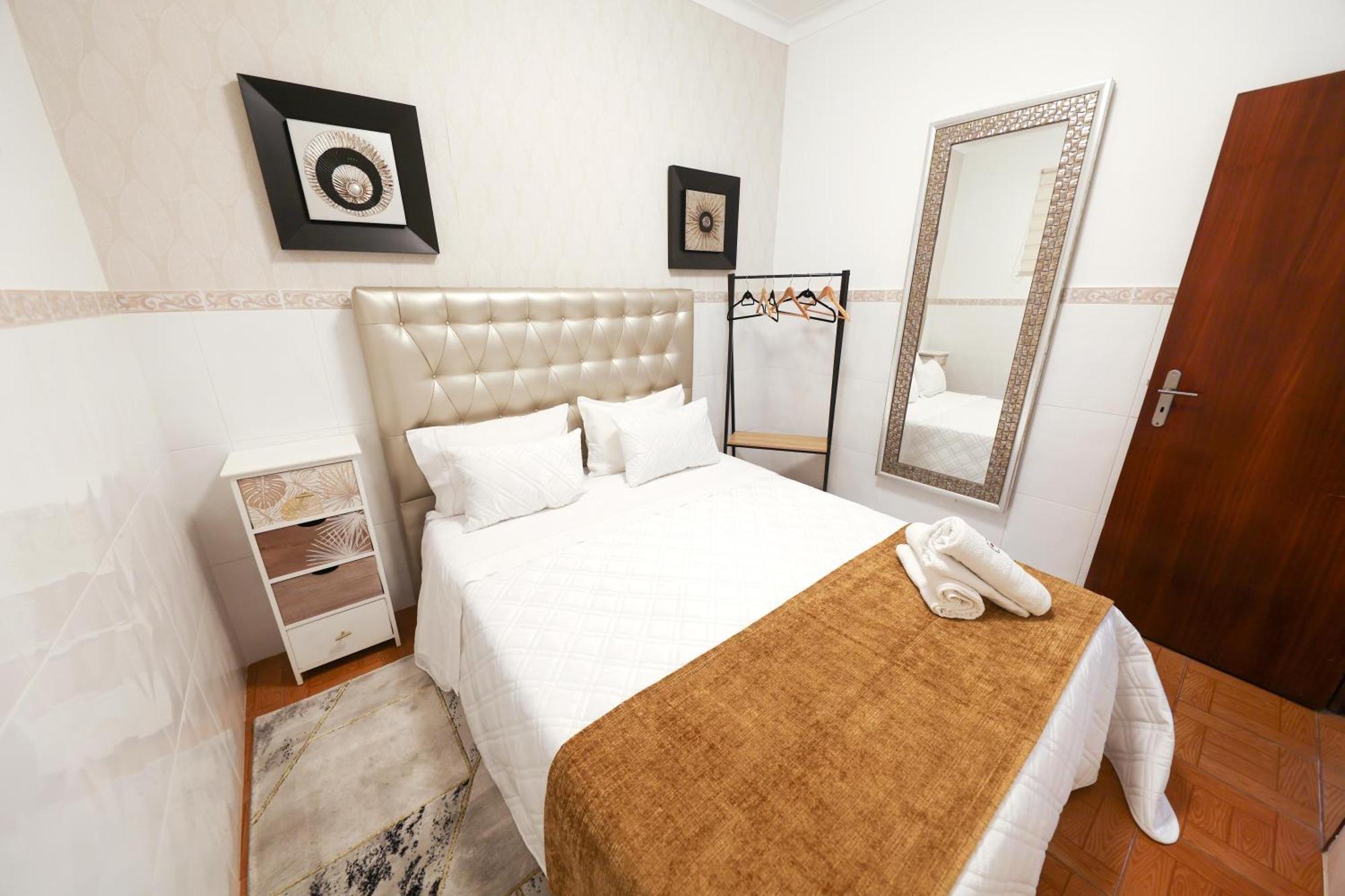 Dina Beach House Quinzico Nazare Luaran gambar