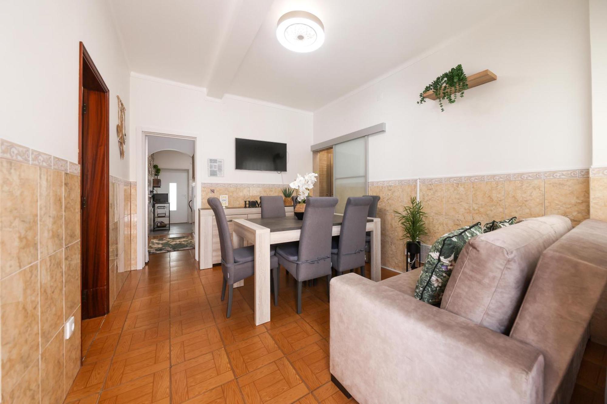 Dina Beach House Quinzico Nazare Luaran gambar