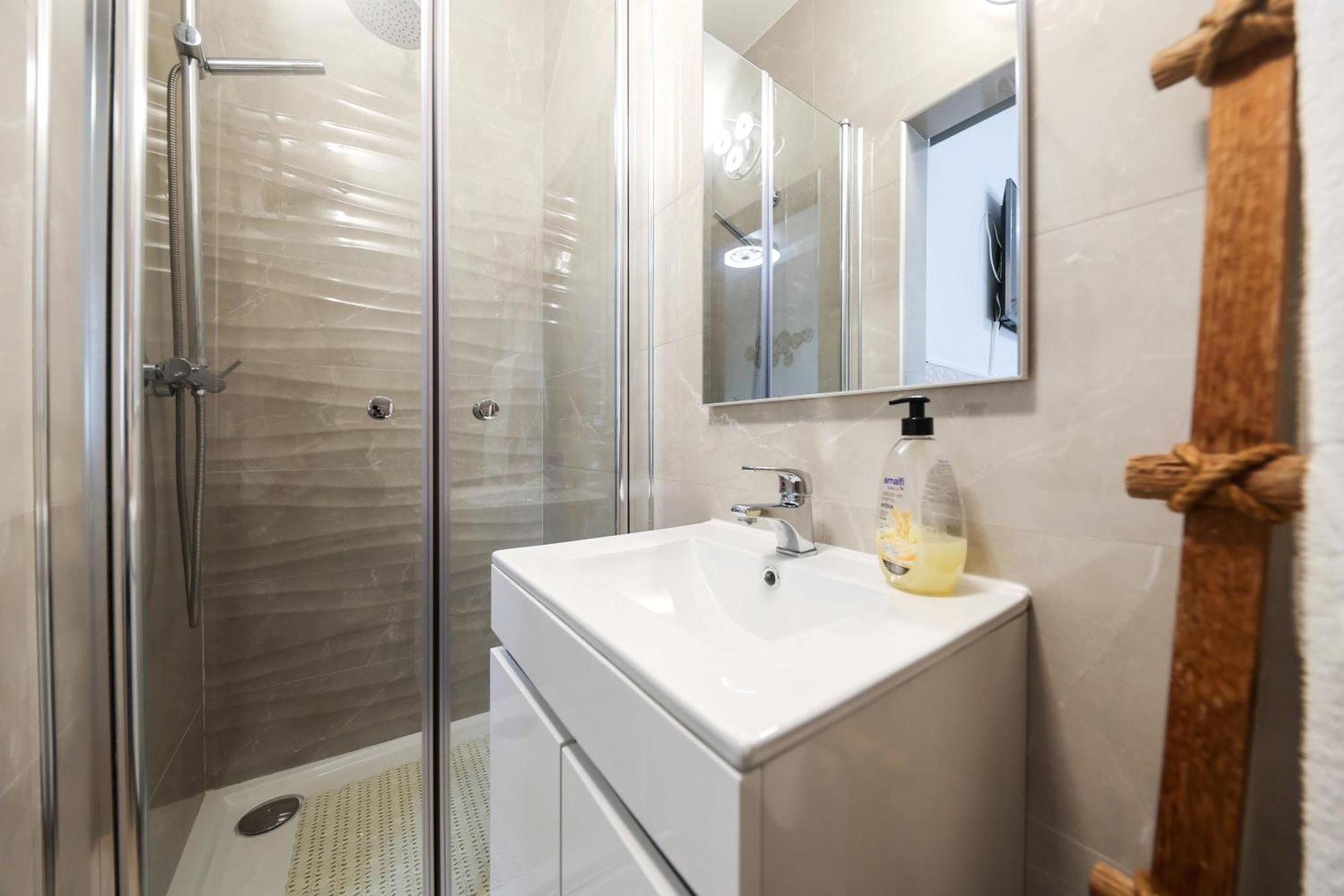 Dina Beach House Quinzico Nazare Luaran gambar